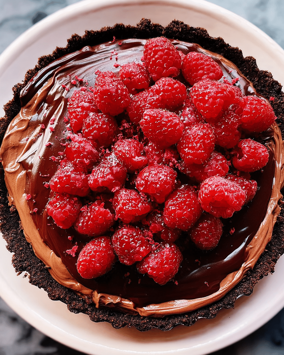 No-Bake Chocolate Raspberry Pie: A Decadent Dessert in Minutes