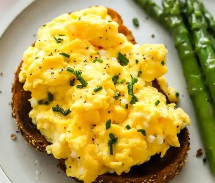 Cottage Cheese Scrambled Eggs