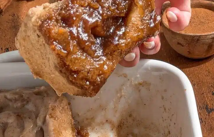 Chai Cinnamon Rolls